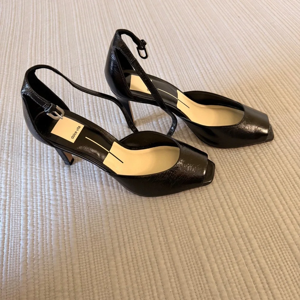 NEW Dolce Vita Women's Black Leather Square Peep Toe Ankle Strap Stiletto Heels